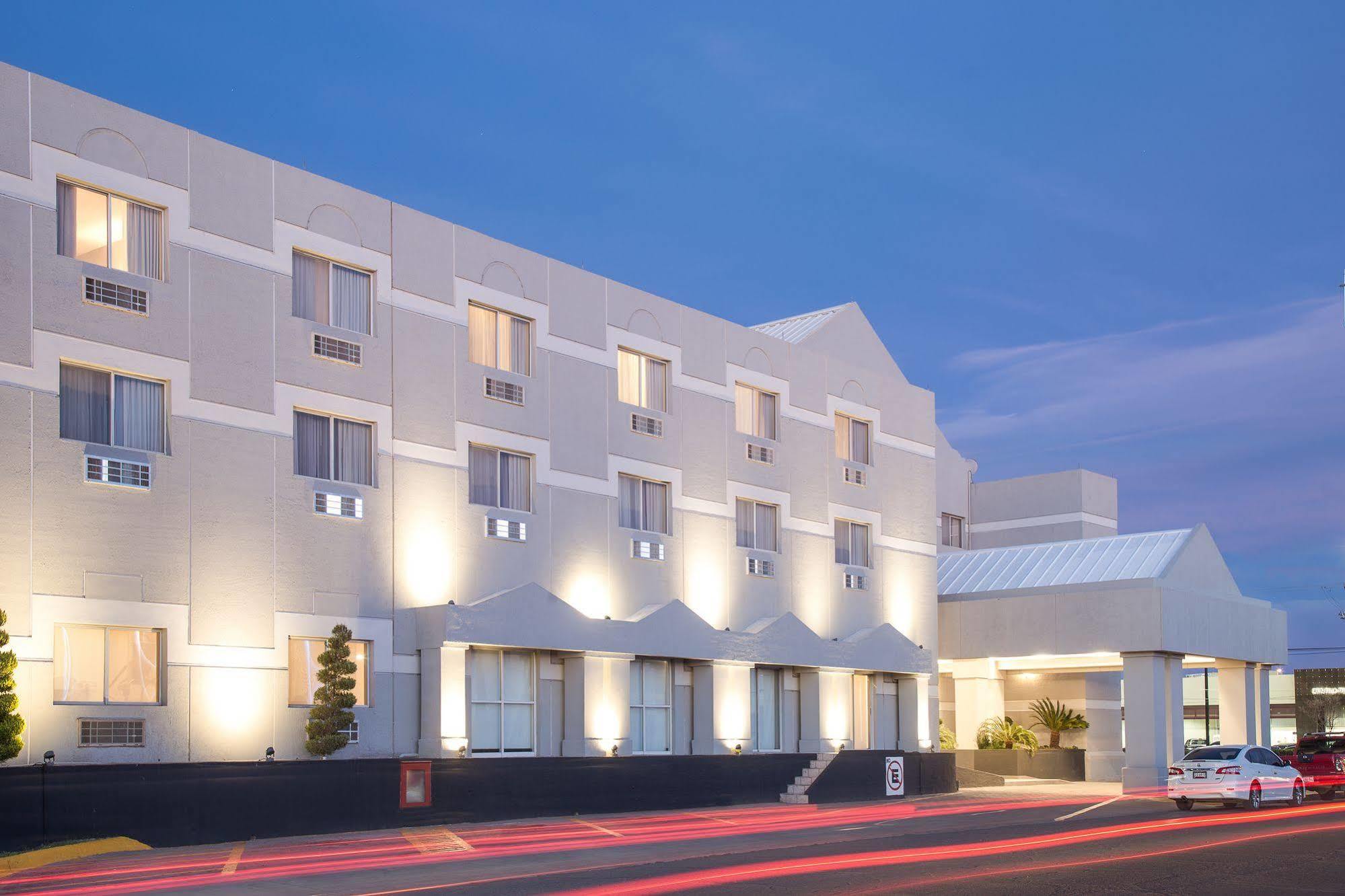 Casa Grande Delicias Hotel Екстериор снимка